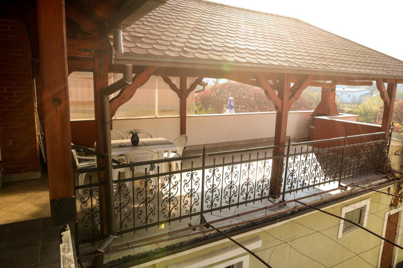 Apartman Kaya Daire Ðakovo Dış mekan fotoğraf