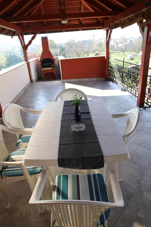 Apartman Kaya Daire Ðakovo Dış mekan fotoğraf